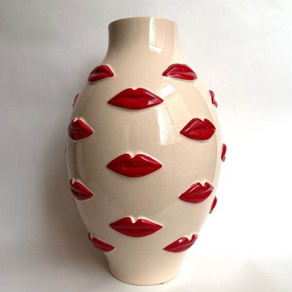 Lips startement ceramic vase.jpg