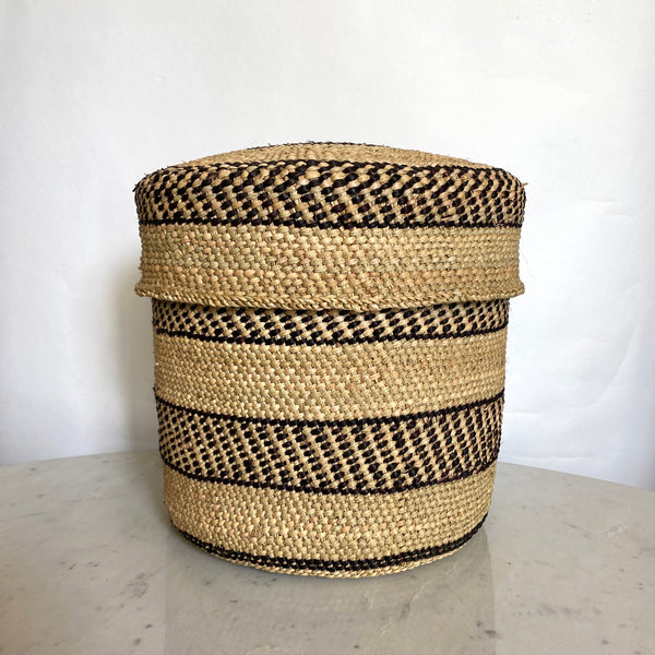 Medium Lidded Basket .jpg