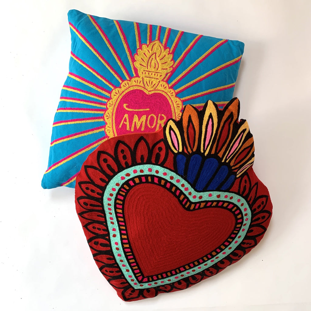 Kitsch kitchen amour cushion sacred heart .jpg